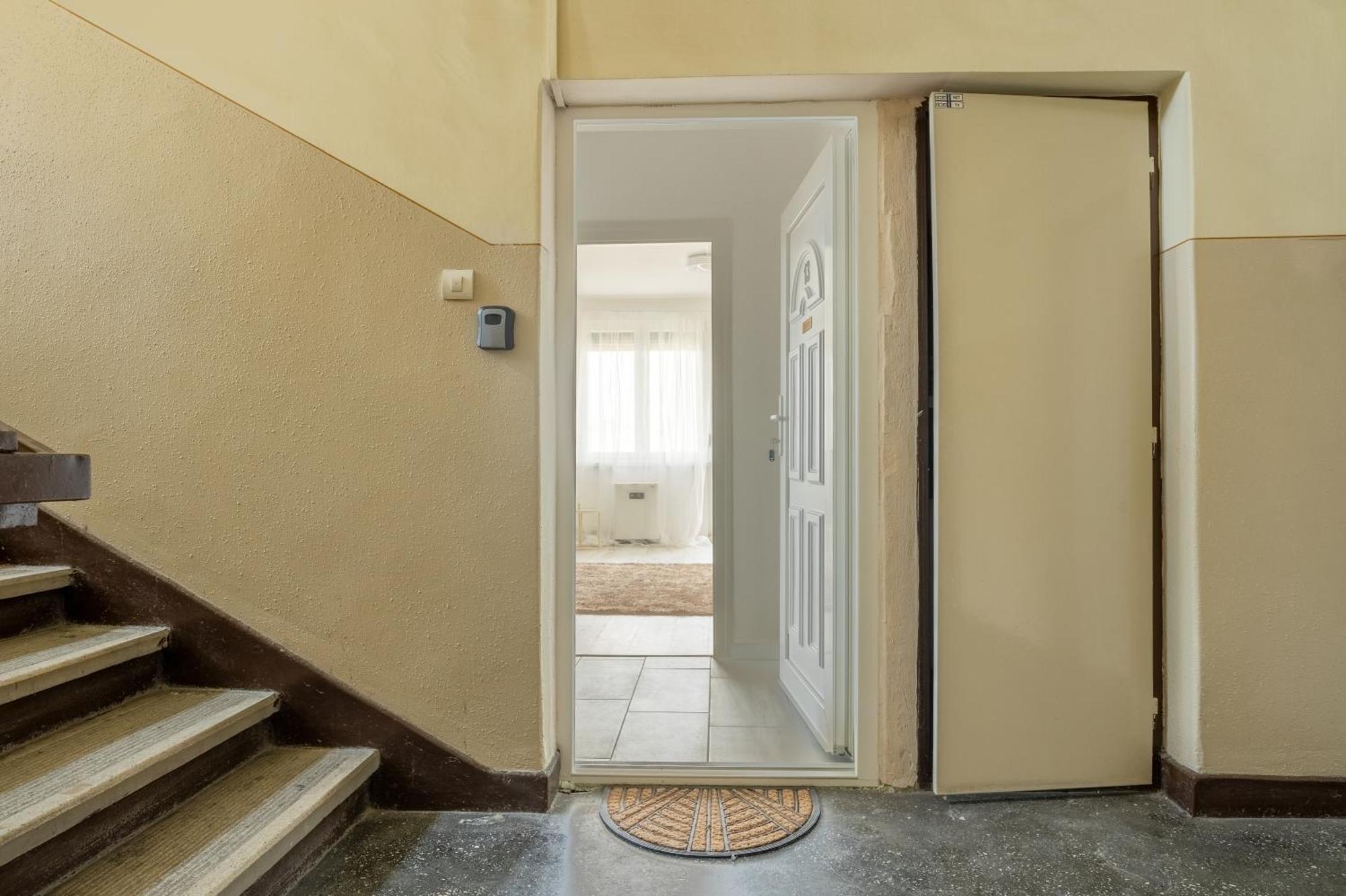 Malompark Apartman With Free Parking Ντέμπρετσεν Εξωτερικό φωτογραφία