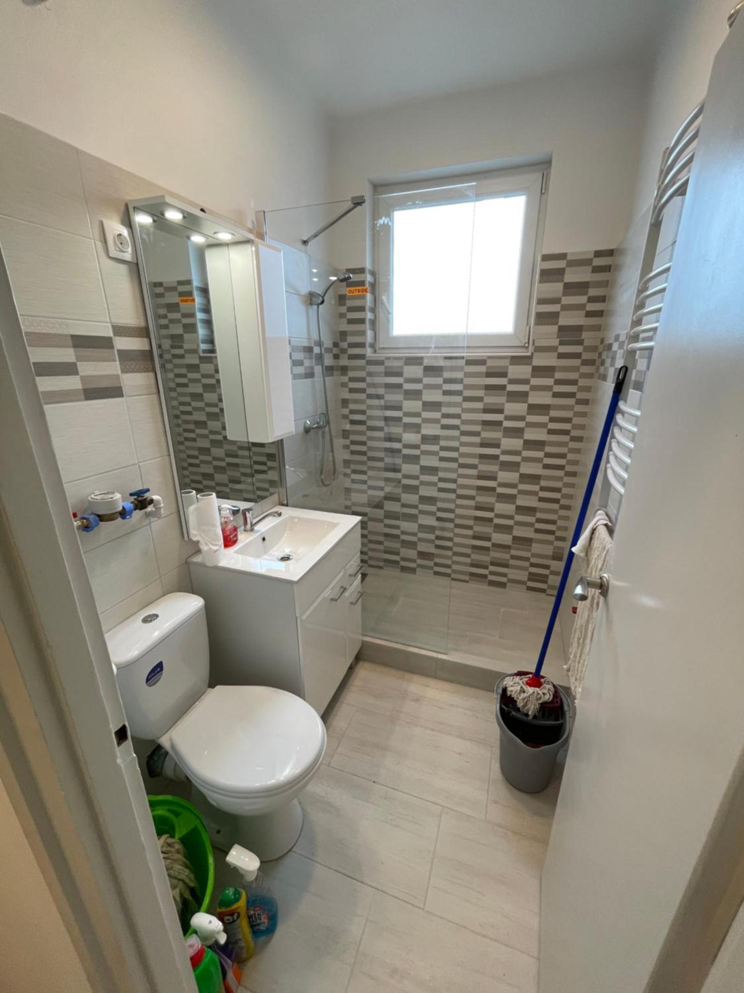 Malompark Apartman With Free Parking Ντέμπρετσεν Εξωτερικό φωτογραφία